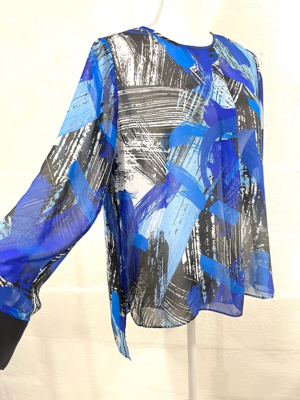 VINCE CAMUTO SEMI SHEER PULLOVER TOP